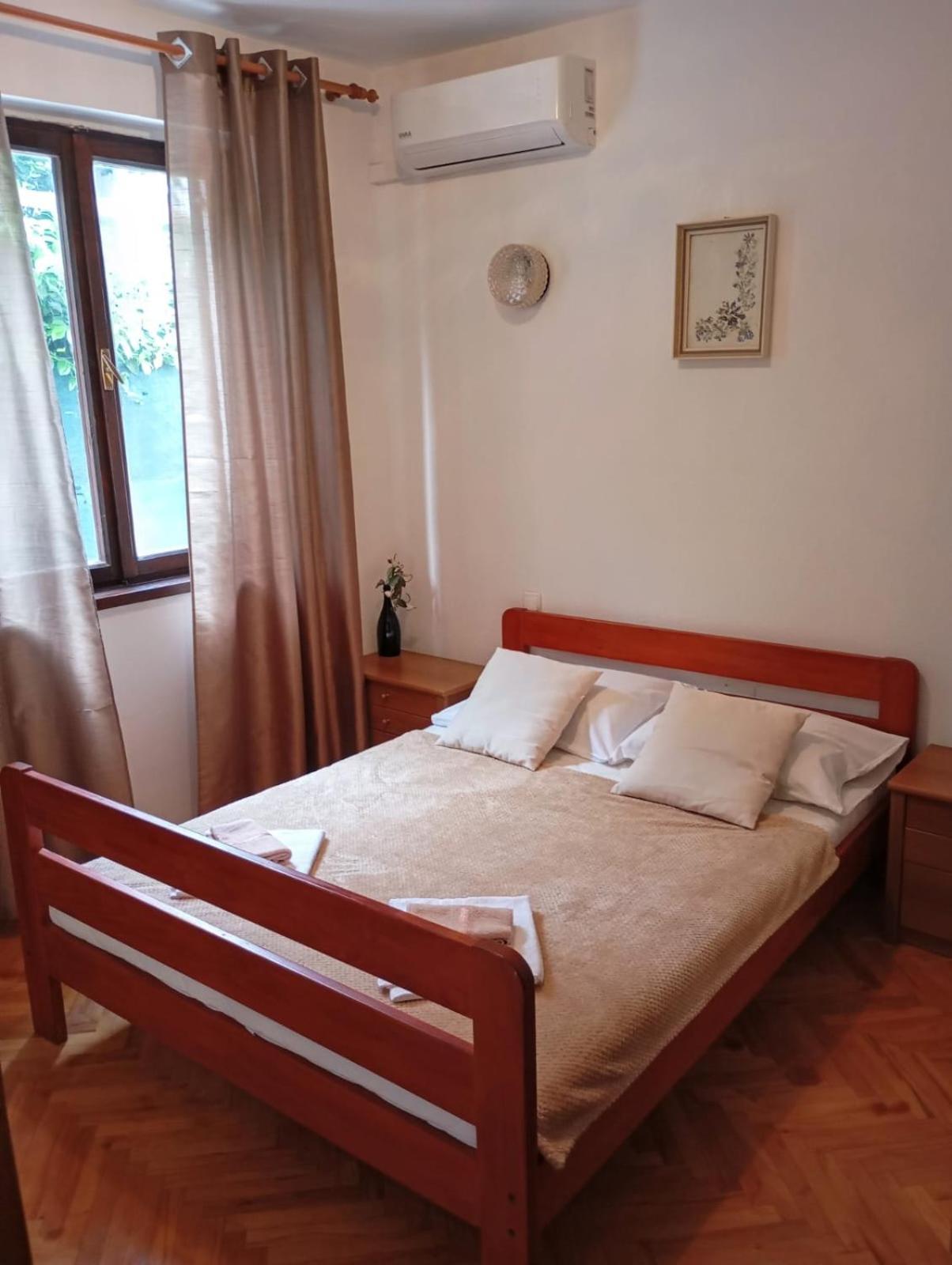 Rooms Helena Krk Town Dış mekan fotoğraf