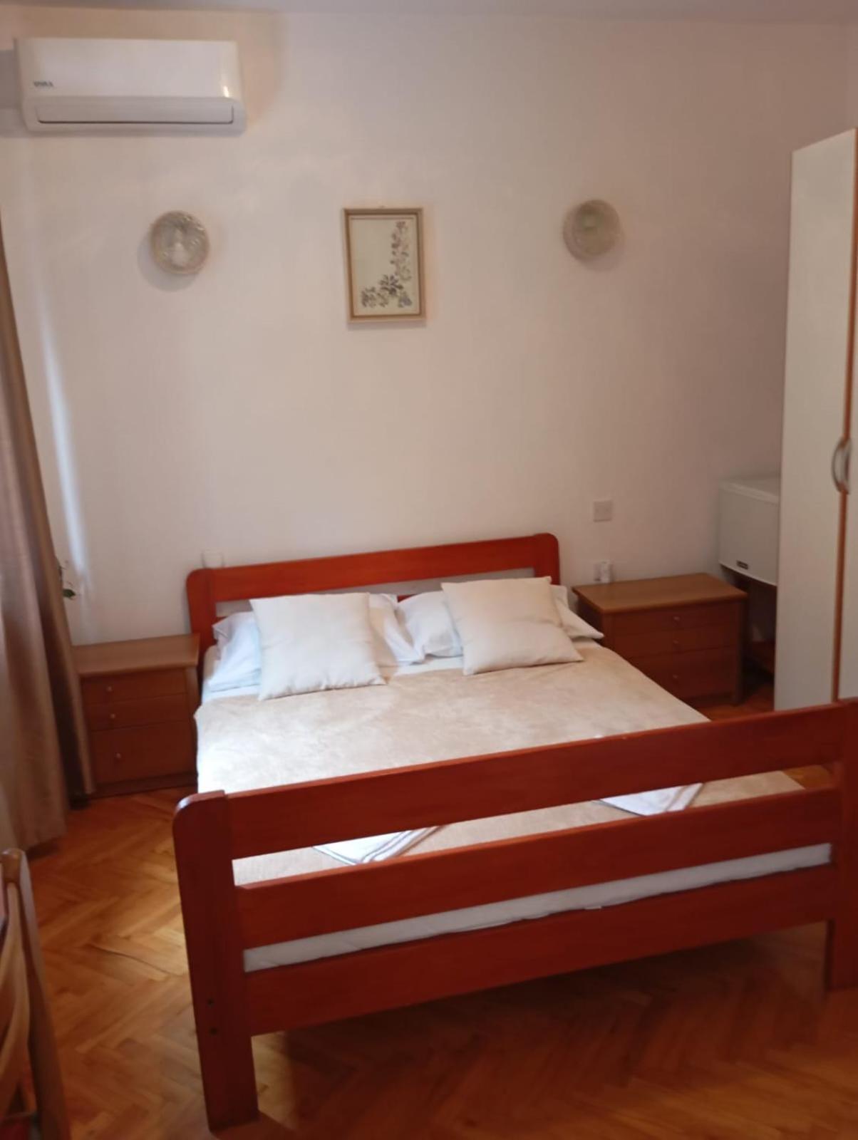 Rooms Helena Krk Town Dış mekan fotoğraf
