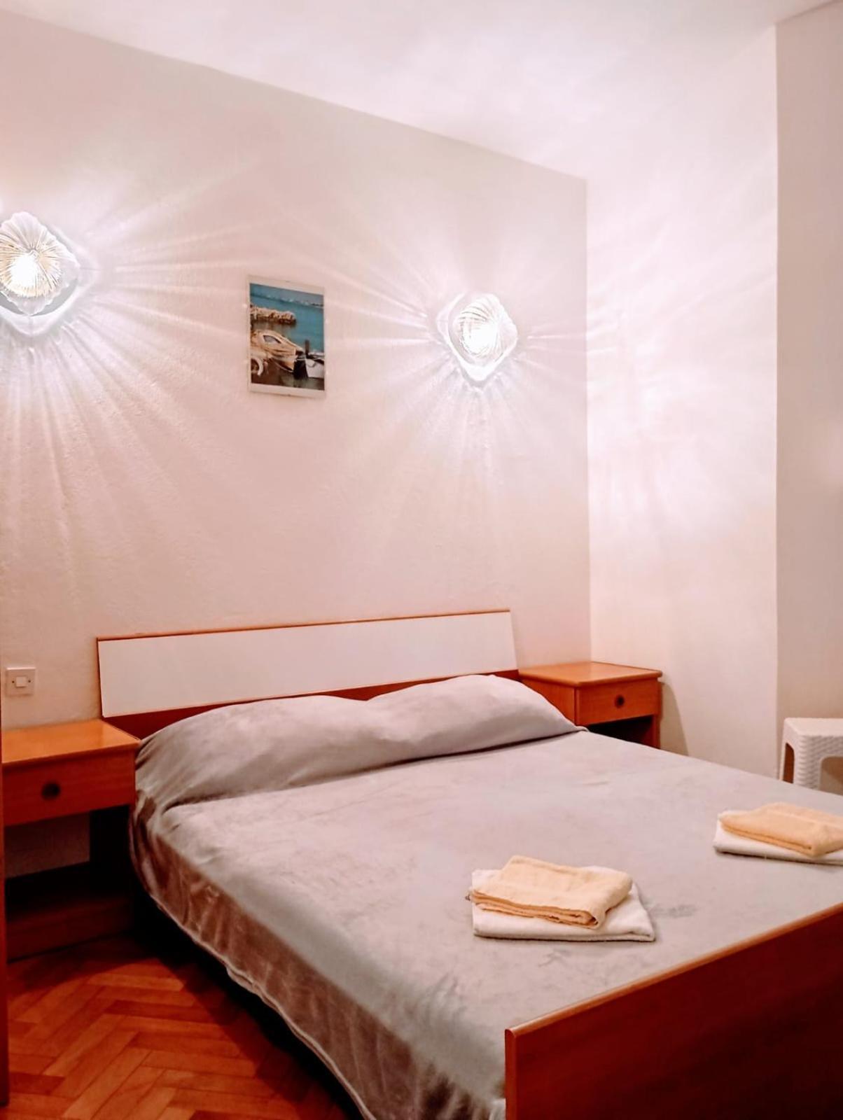Rooms Helena Krk Town Dış mekan fotoğraf