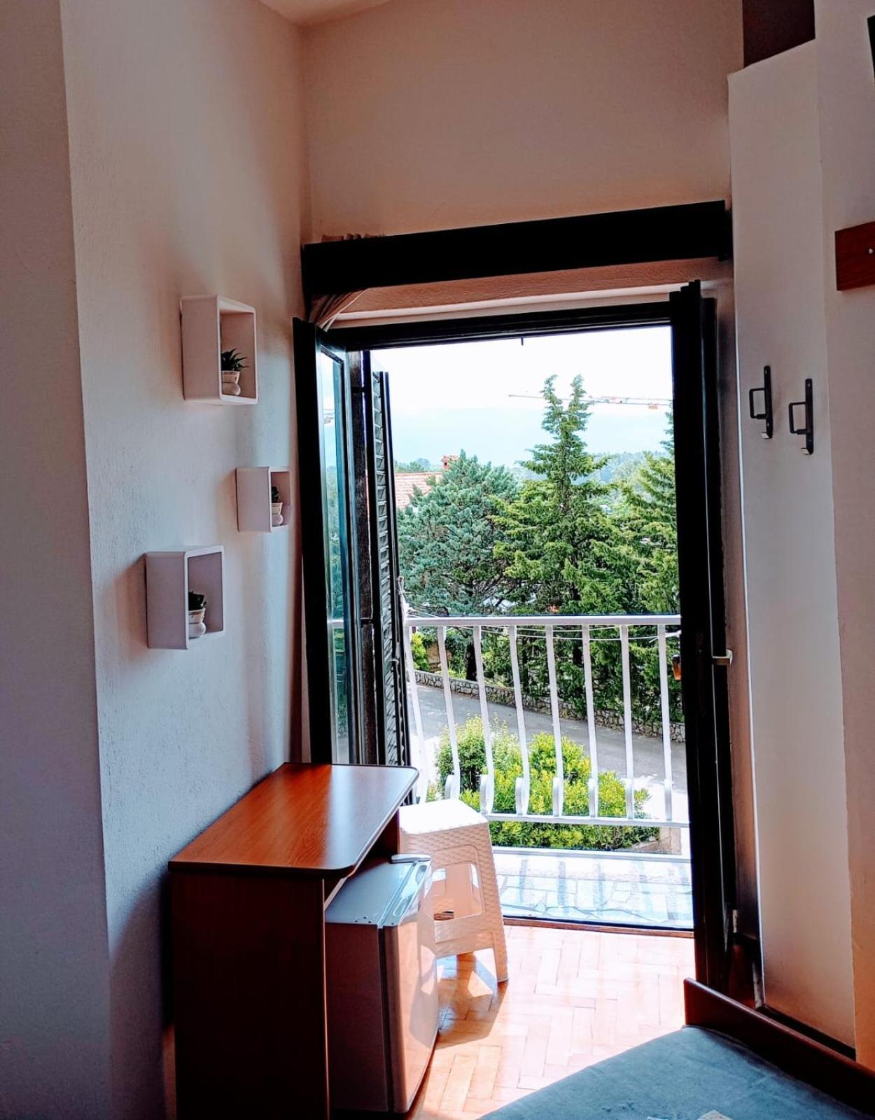 Rooms Helena Krk Town Dış mekan fotoğraf